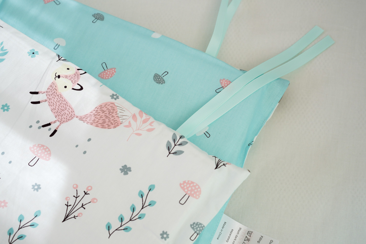 Baby's Bed Guardrail Anti-collision Barrier Fence Soft Bag Cotton Green Flower Bear 120*30 One Piece