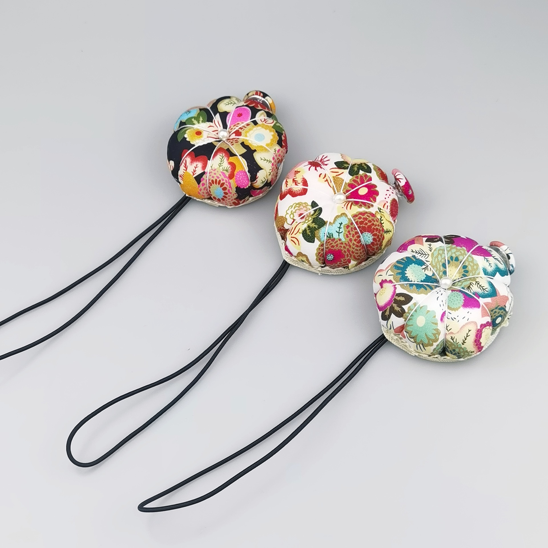 Cross-border hot sale pin ball long rope needle plug pumpkin needle tie Japanese style needle pad handmade DIY sewing tool needle plug bag