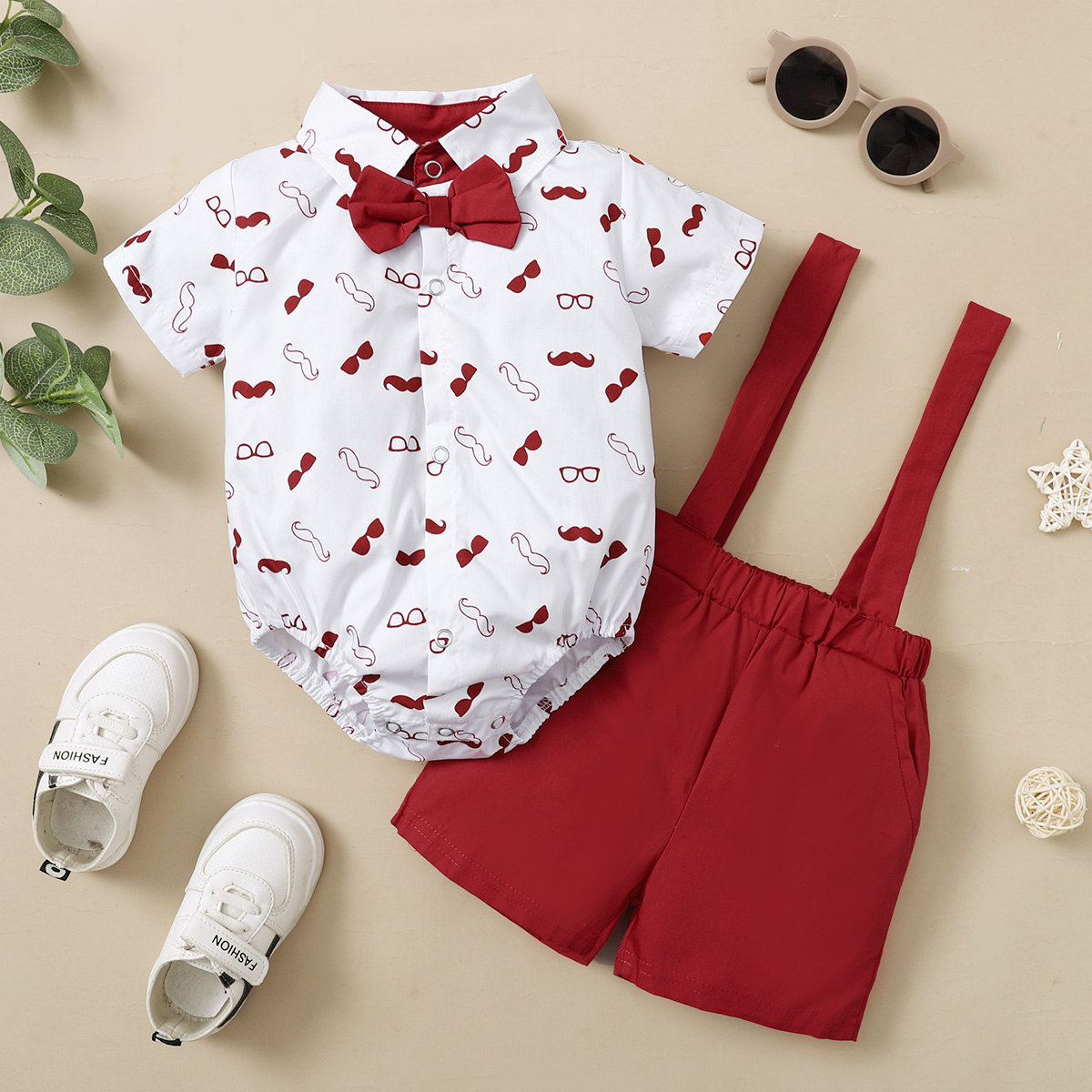 2022 boys' Spring and Autumn New Korean style popular beard printed romper + suspender pants two-piece set
