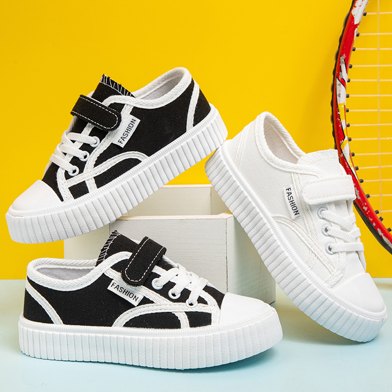 Spring 2024 New Children's White Shoes Boys and Girls Canvas Shoes Breathable Board Shoes Performance Primary School Students' White Single Shoes