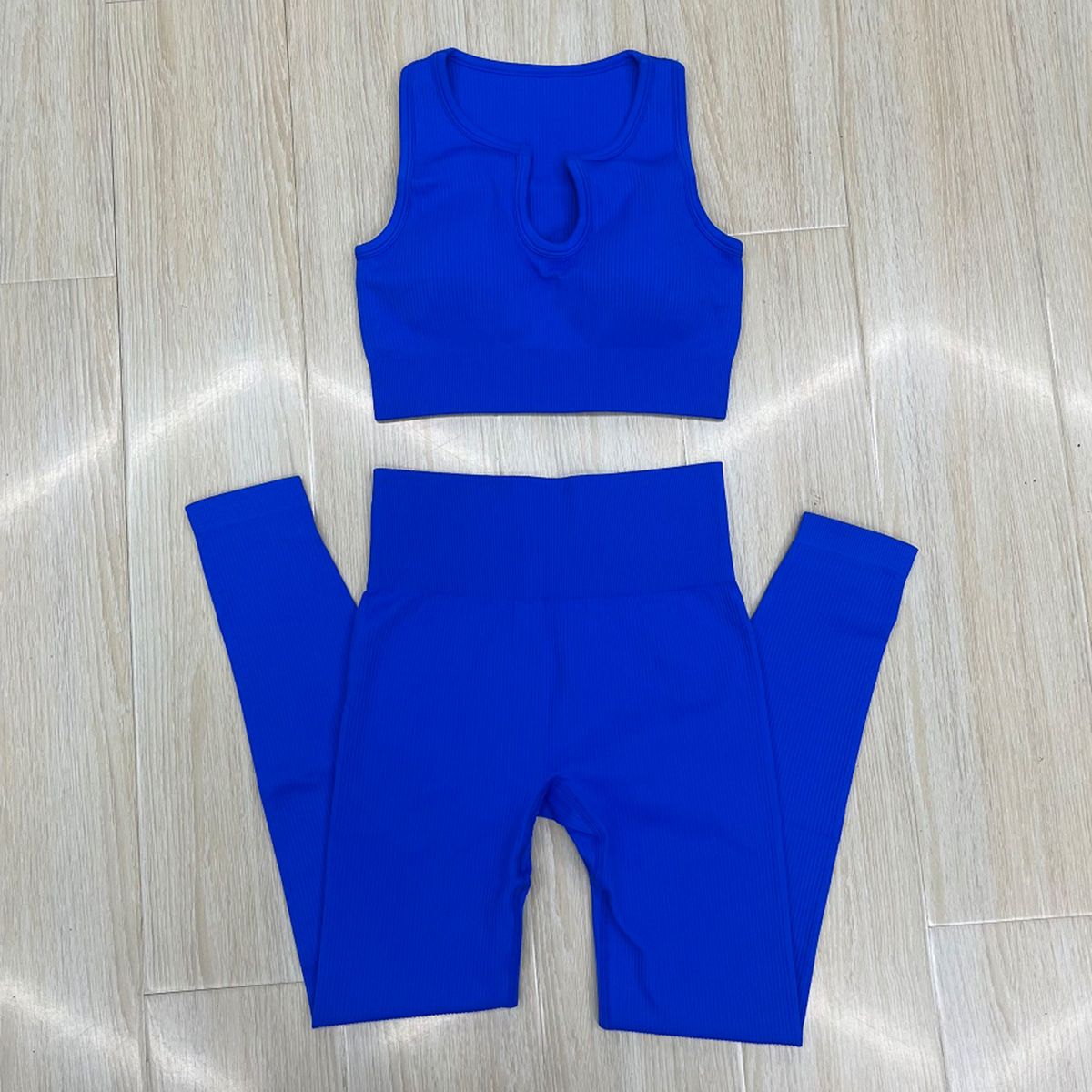 2024 spring new sexy U-shaped sports bra fitness suit peach hip trousers tight yoga clothes in stock
