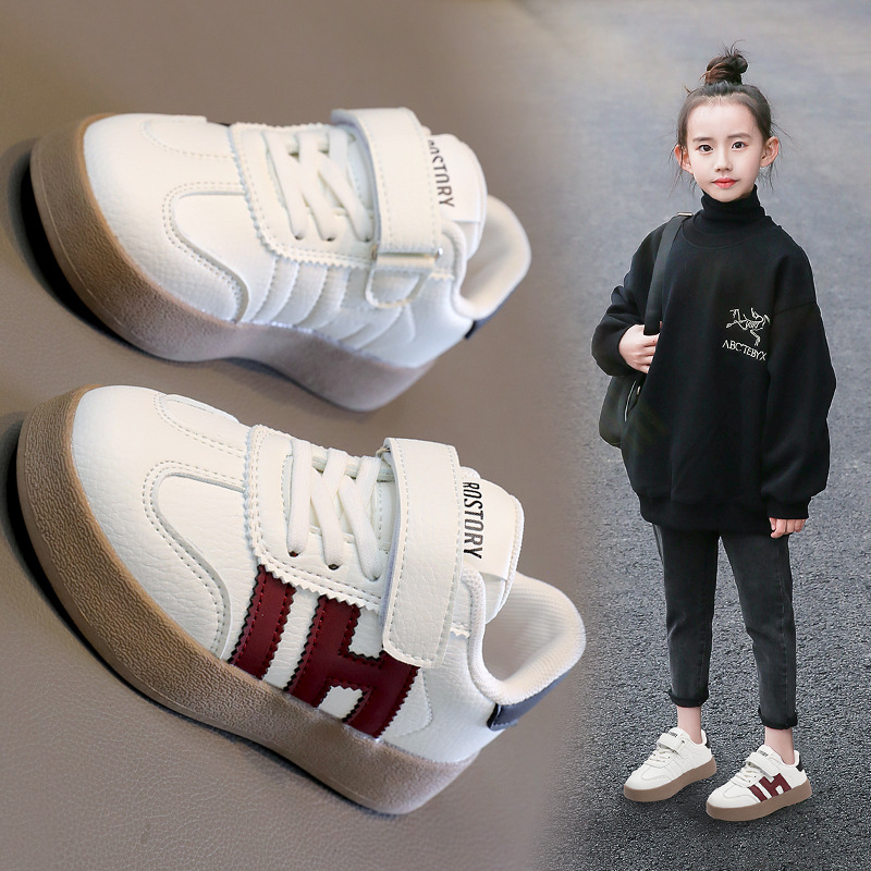 Little white shoes girls' board shoes 2023 autumn and winter New fleece-lined sneaker middle and big Children students casual shoes