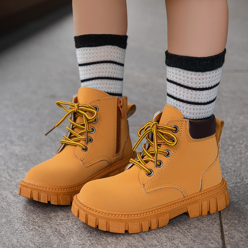 Children's Martin boots British style autumn and winter new men's and women's leather boots workwear style medium and big children's single boots fashion wholesale