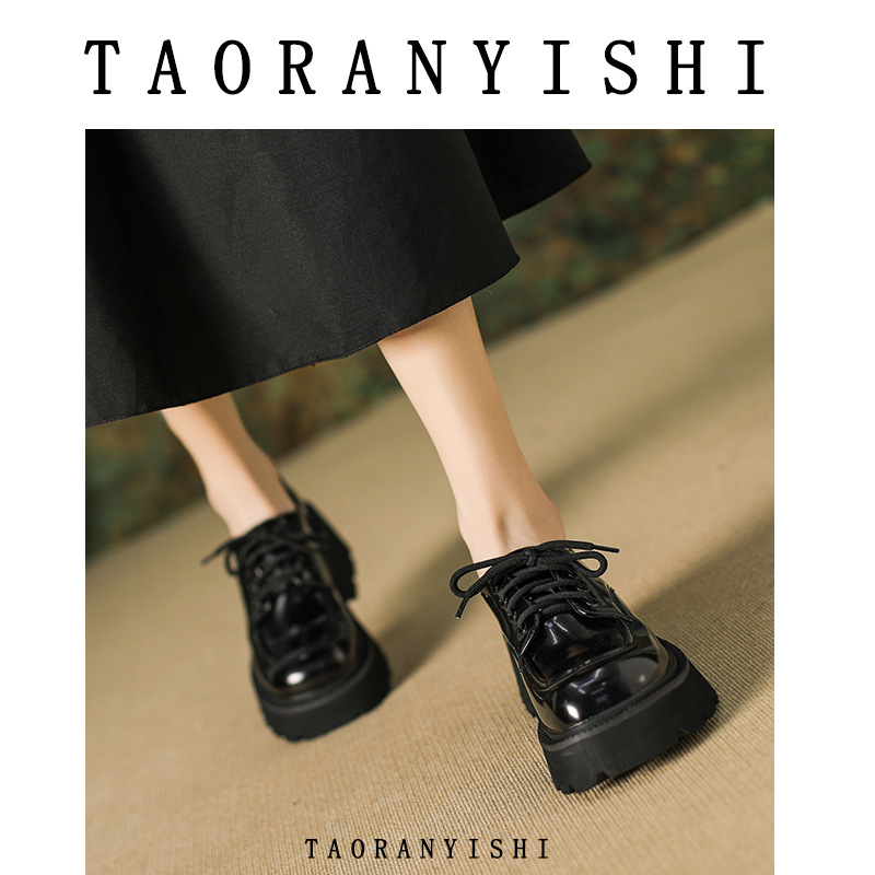 Thick-soled small leather shoes women's 2023 spring new leather uniform shoes academic style lace-up loafers small size 33 34