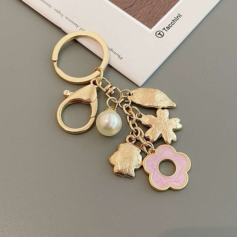 Korean style new style fresh cherry blossom keychain pendant metal Pearl Flower key chain girls' bag ornaments