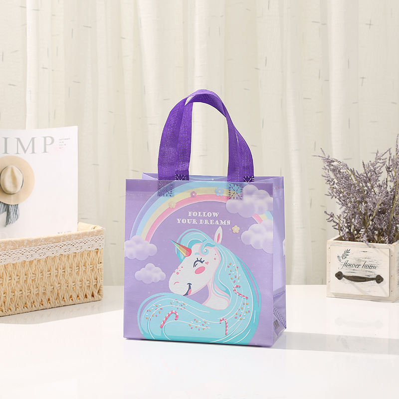 Non-woven pony shopping bag waterproof takeaway packaging bag birthday gift bag folding storage bag wholesale