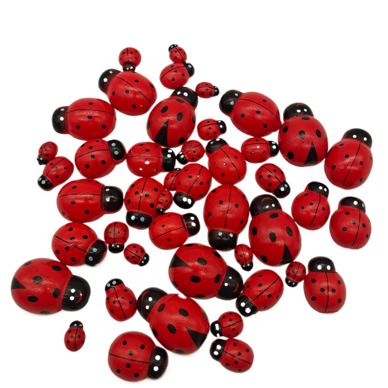 Spot micro landscape ornaments wooden crafts beetle seven stars ladybug DIY accessories creative