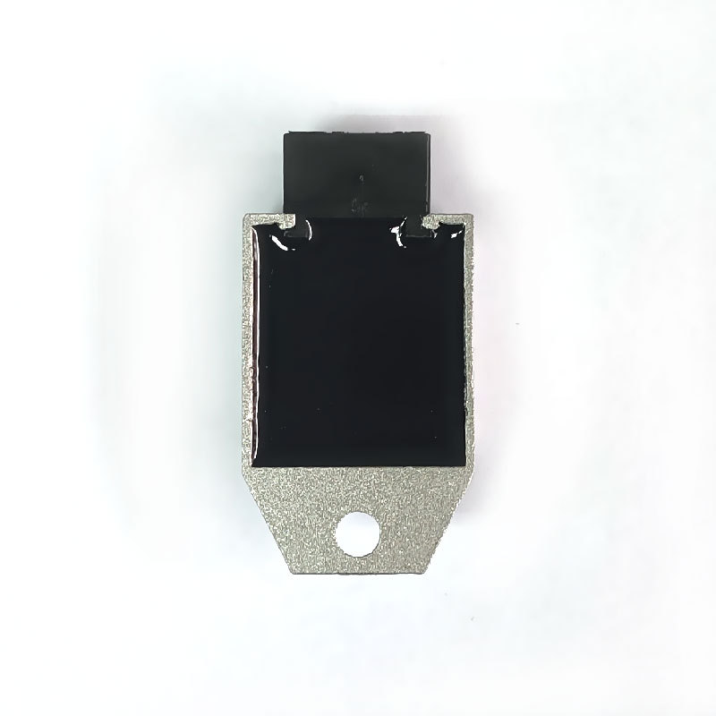 Motorcycle half wave voltage regulator for GY6 50cc 125cc 150cc 4 Pin 12V voltage regulator