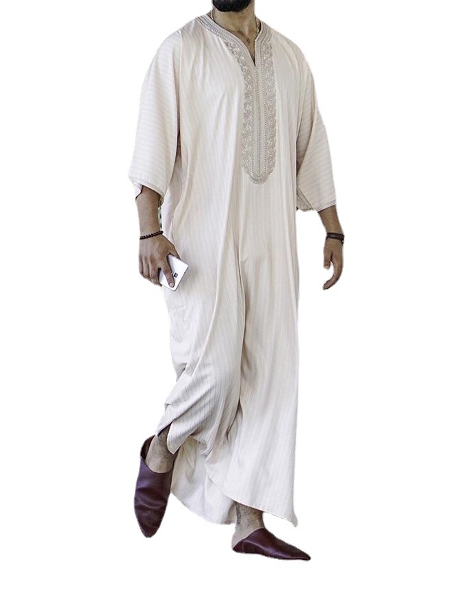Spring 2023 New Foreign Trade Independent Station Spot Ethnic Style Loosening Casual Embroidered White Muslim Robe