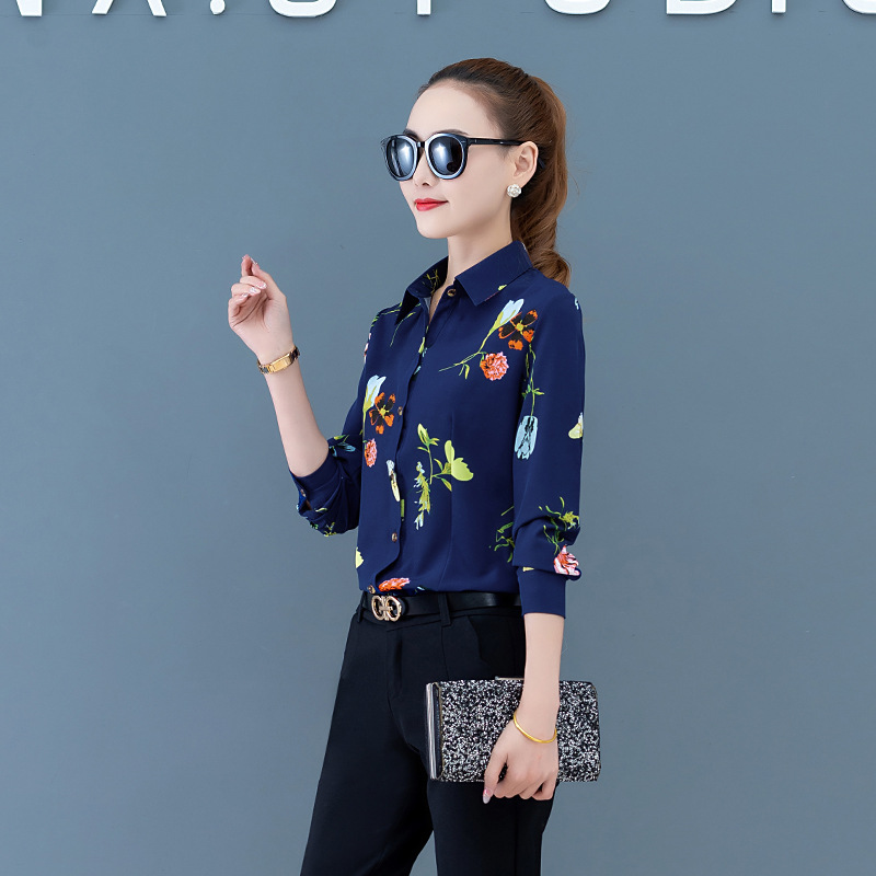 Spring new dark blue printed women's long-sleeved shirt new women's top clothes for middle-aged mothers western style top shirt