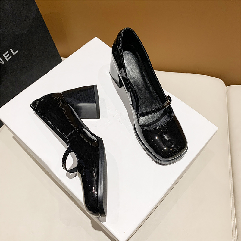 British Small Leather Shoes for Spring 2023 New Retro Temperament Single-layer Shoes All-match Casual Square Toe Dress High-heeled Shoes for Women