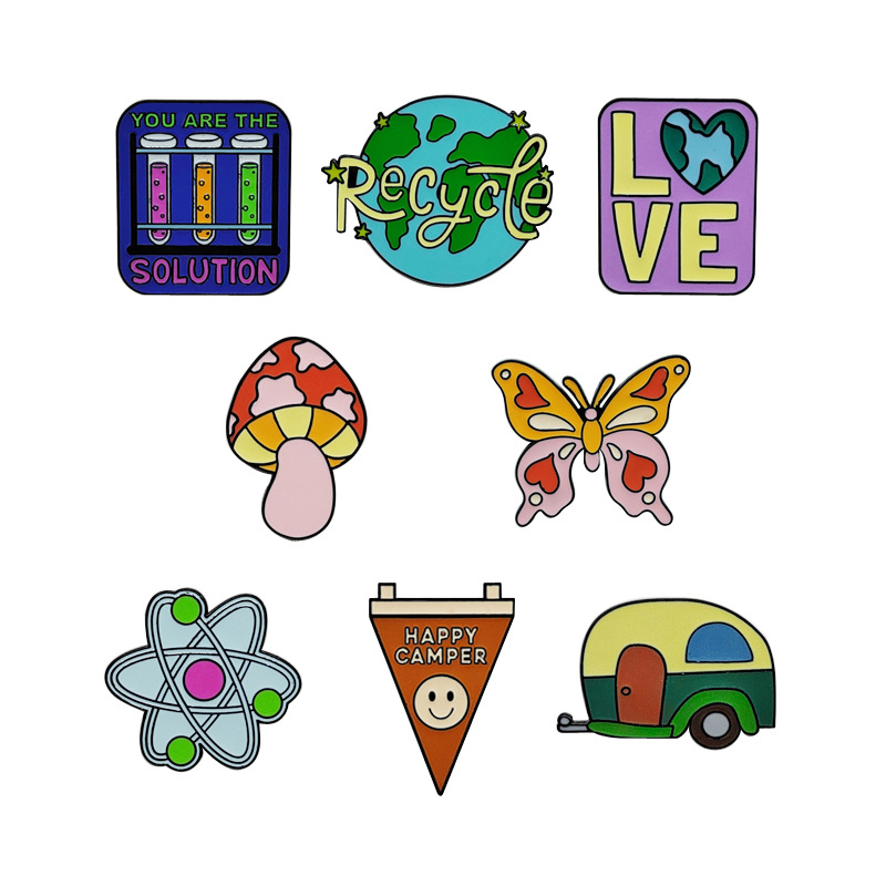 Cross-border Europe and the United States love the earth brooch green round environmental protection metal badge bag clothes cartoon pin wholesale