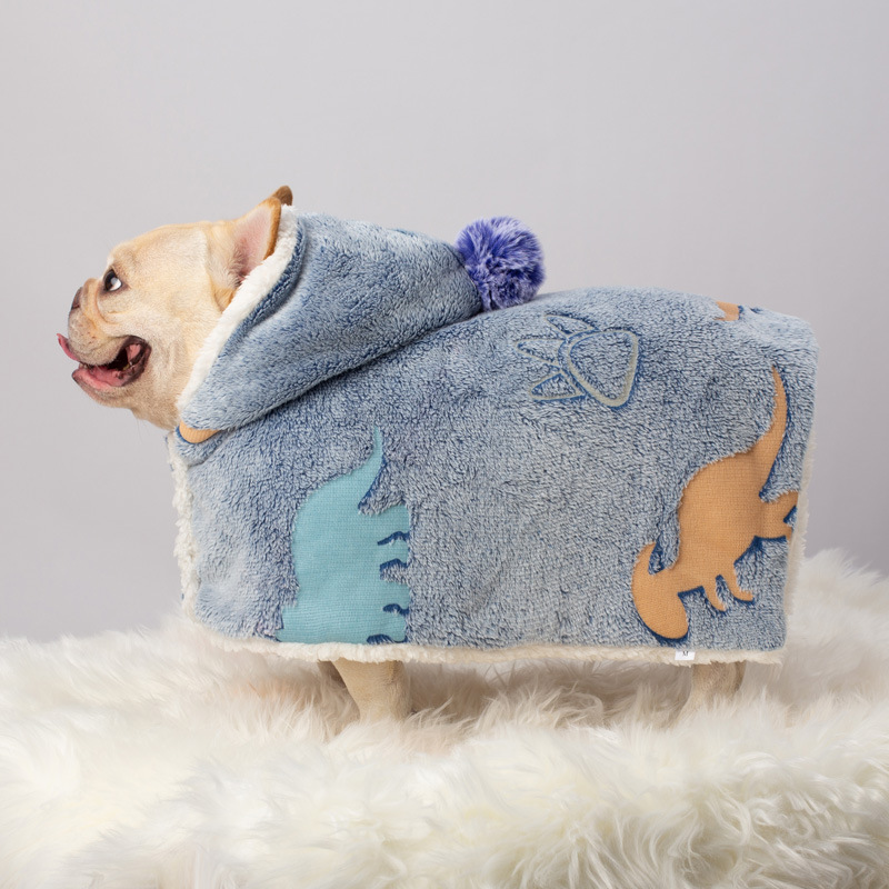 Dog Cloak Nightgown Warm Autumn and Winter Quilt Fadou Koki Bear Shawl Luminous Cape Blanket Pet Clothes