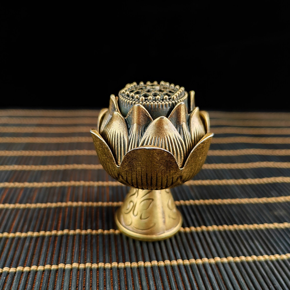 Factory Direct supply teapot incense burner multi-purpose incense burner lotus incense burner home Chinese relief