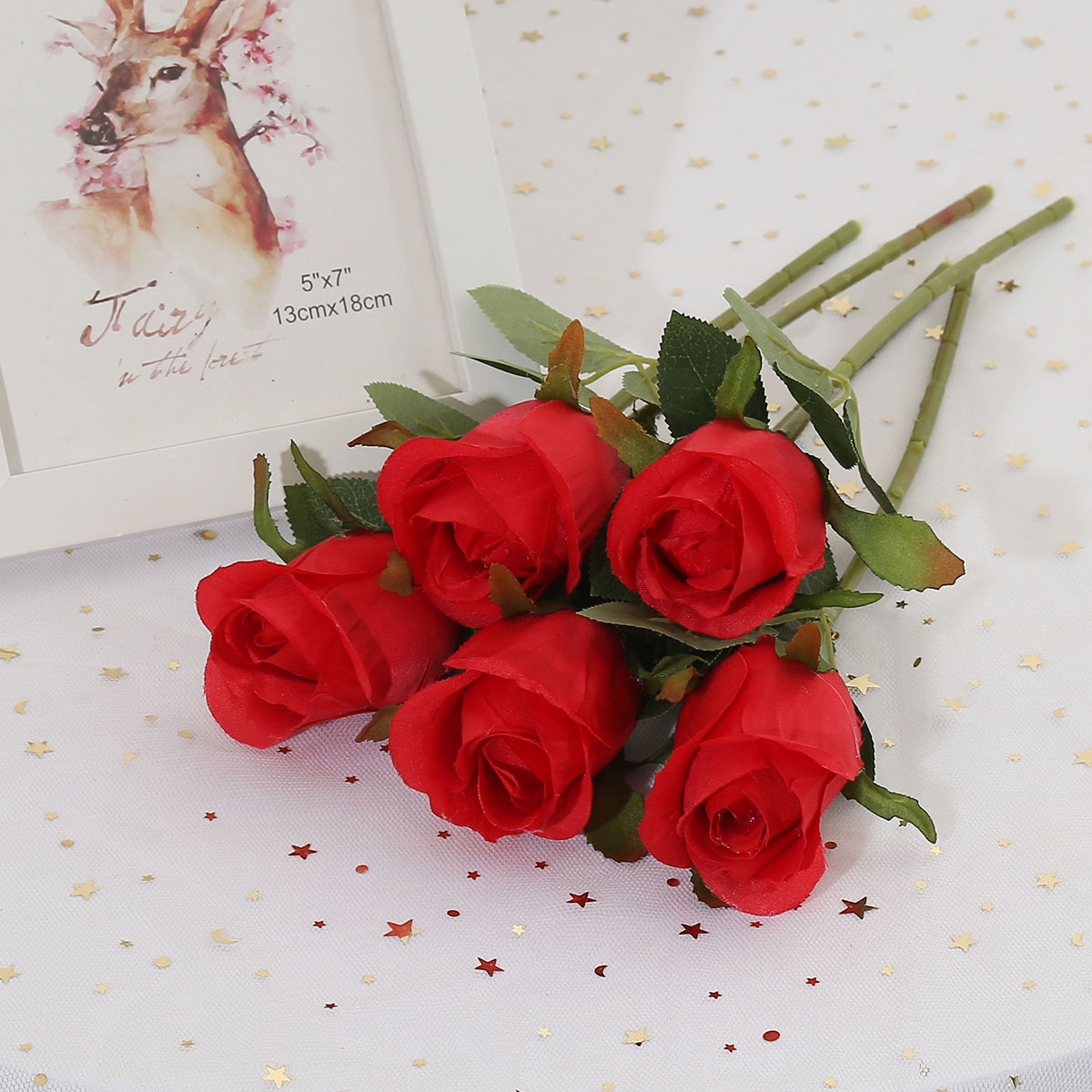 Artificial rose bouquet silk flower plastic flower fake flower single living room decoration dried flower dining table decoration wedding red floral