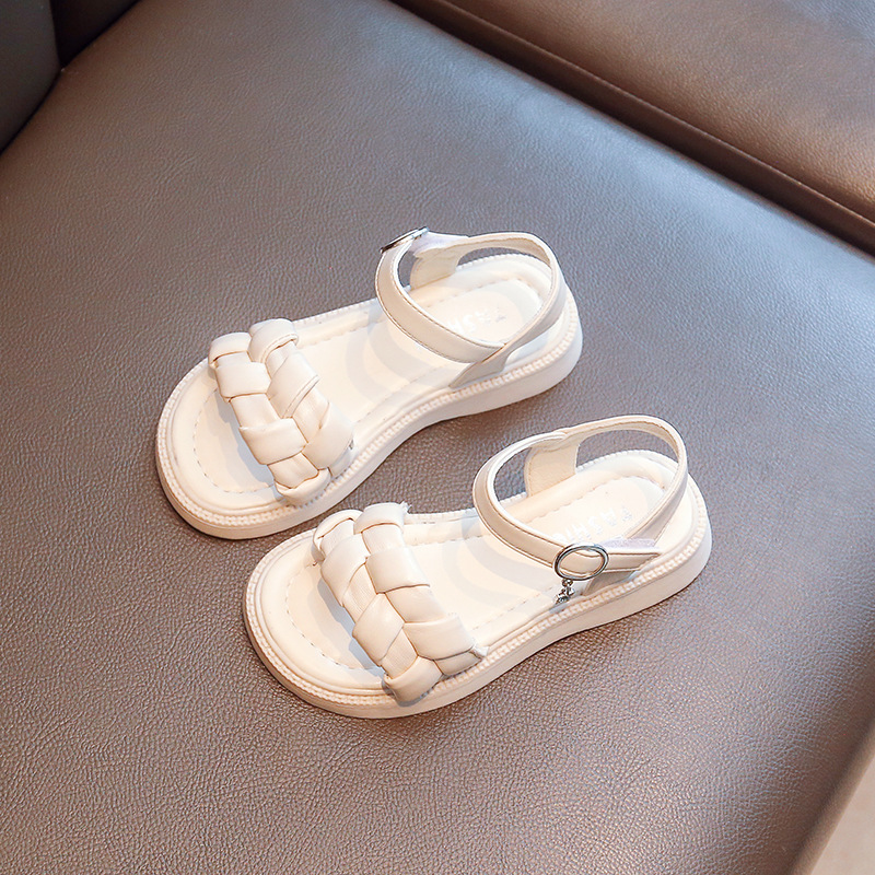 Girls' Sandals 2023 Summer New Soft Sole Non-slip Flat Beach Shoes Big Kids Fashion Princess Shoes