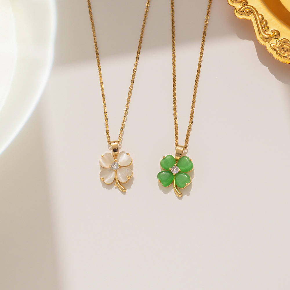 Heart-shaped Cat's Eye Clover Necklace for Women, Versatile Accessory, Simple and Elegant, Gold-Plated Pendant, Jewelry Wholesale