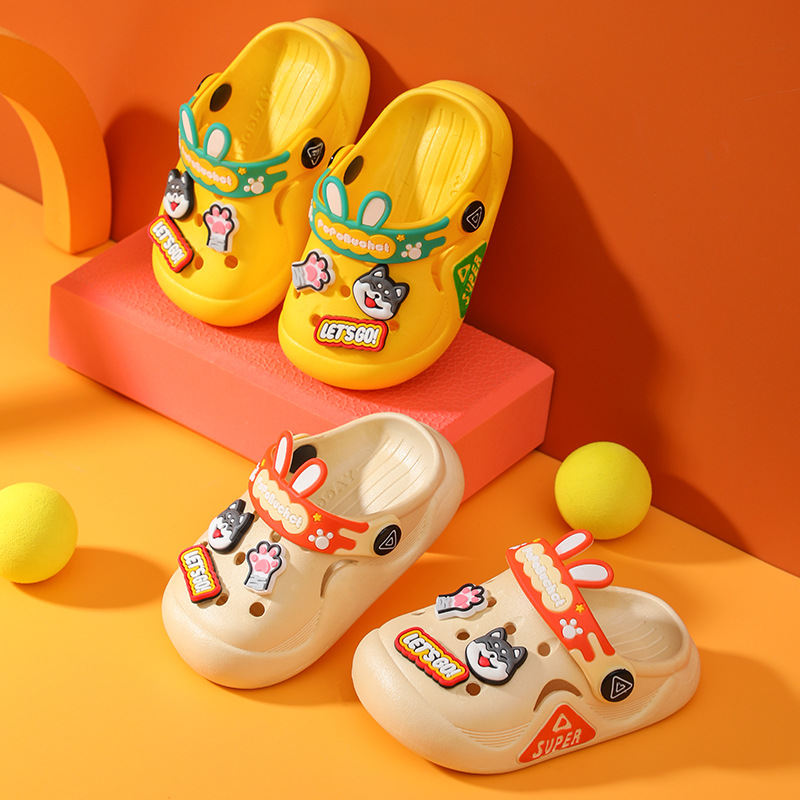 Children's Slippers Boys' New Non-slip Soft-soled Cave Shoes for Girls and Babies Home and Outfit Cartoon Toe Sandals and Slippers