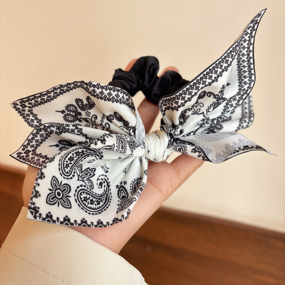 Vintage Paris Cashew Flower Love Double-sided Grab Clip High-grade Bow Headwear Hairpin Back of Head Shark Clip_voghion.com