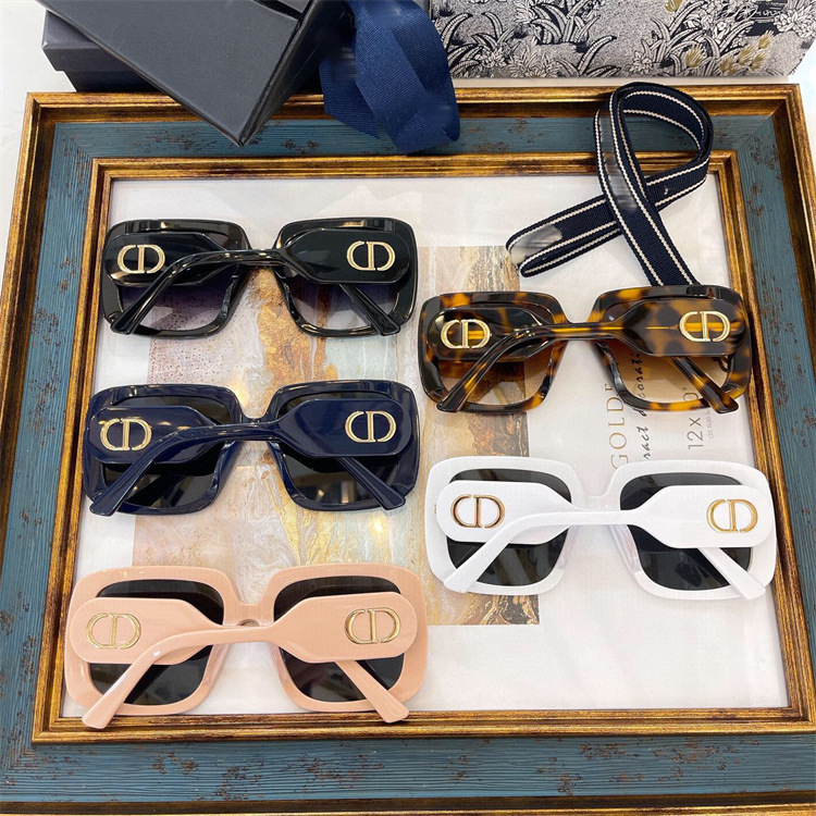 D fashion cat's eye sunglasses European and American style ins red book with plate CD sunglasses female bobby s2u