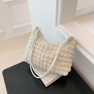 Women's Simple Elegant Gentle Pleated Underarm Bag Women's 2023 Spring and Summer New Shoulder Crossbody Bag Small Square Bag