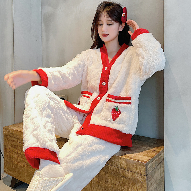 Coral fleece pajamas for women autumn and winter thickened warm suit strawberry bear pocket coral fleece home wear can be worn outside