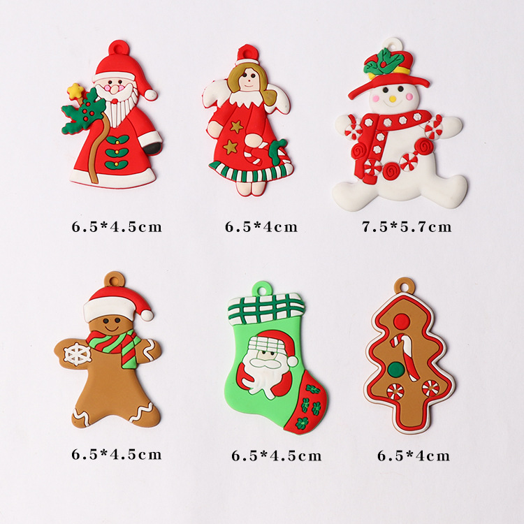 国境を越えて新しい姜パイ人のクリスマスツリーに飾られた古典的なクリスマス装飾雪だるまシリーズのストラップを提供する|undefined