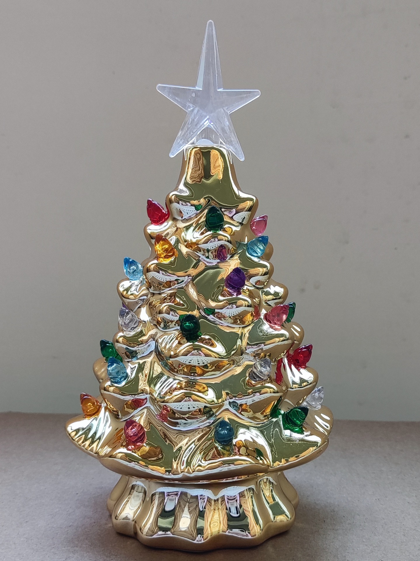 Spot ceramic Christmas tree cross-border hot Christmas tree LED ornaments ceramic desktop Christmas decorations