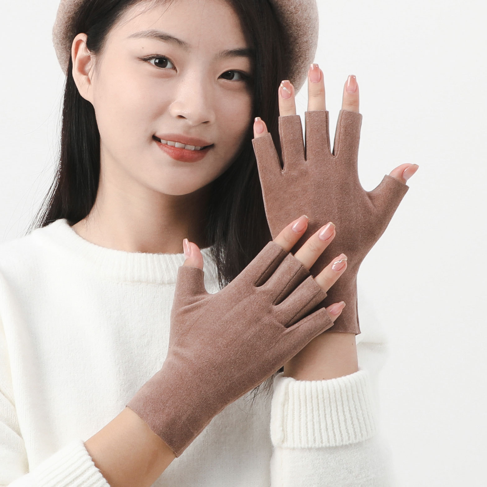 Ladies' winter half-finger gloves made of velvet, moisturizing, warm, thin, half-fingered, keyboard-friendly, suitable for students.