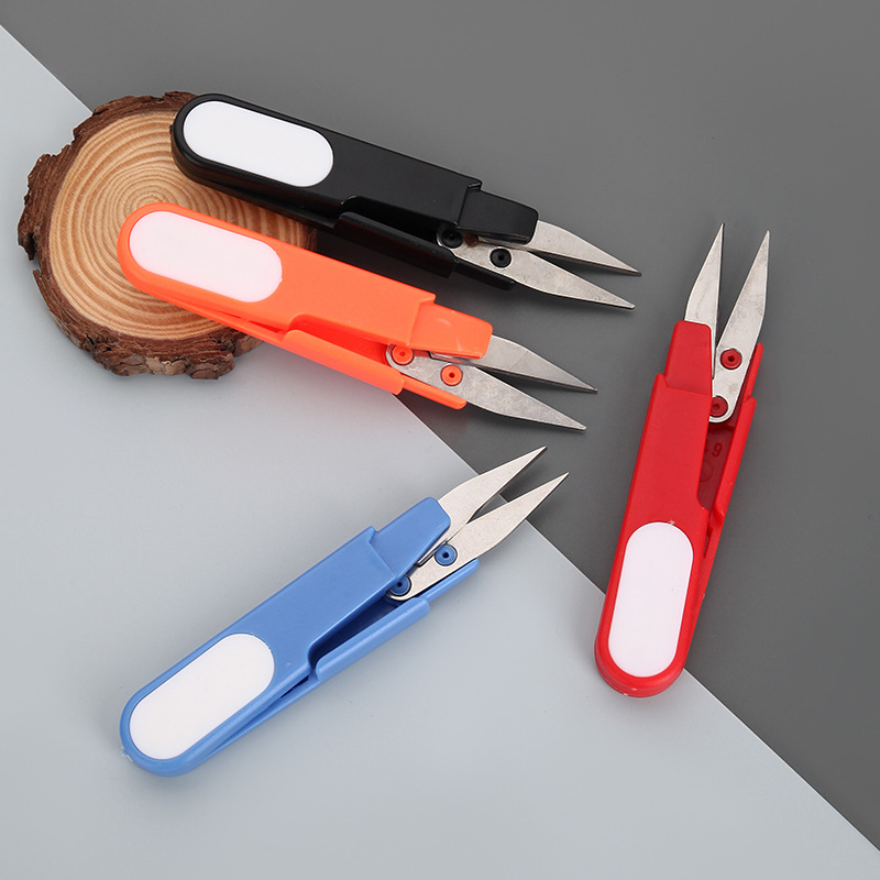 Factory Direct Sales small scissors with lid plastic yarn scissors fish thread scissors cross stitch scissors sewing tool thread scissors yarn scissors