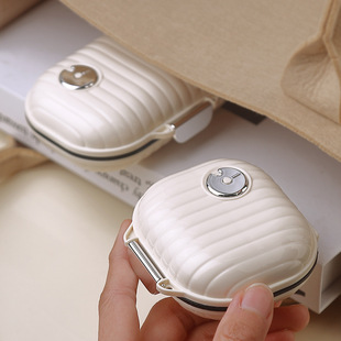 Creative ins medicine box portable medicine box sealed large capacity candy box portable packing classification box artifact