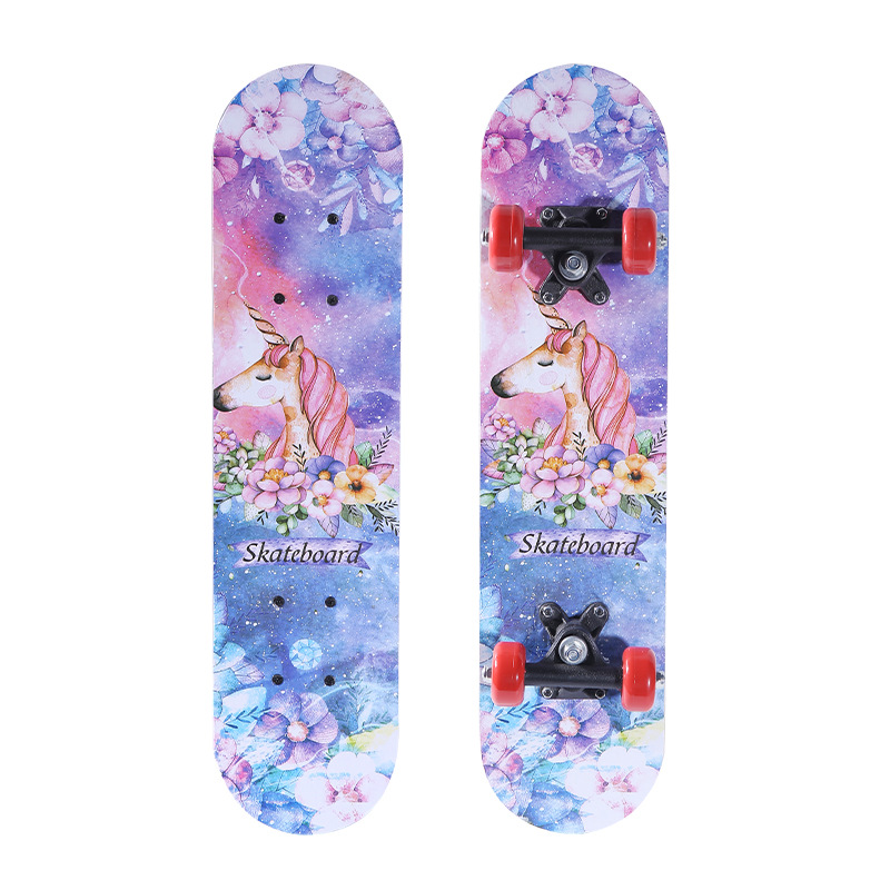 Four-wheel skateboard for boys and girls beginners children Students teenagers vitality board entry double-top skateboard customization