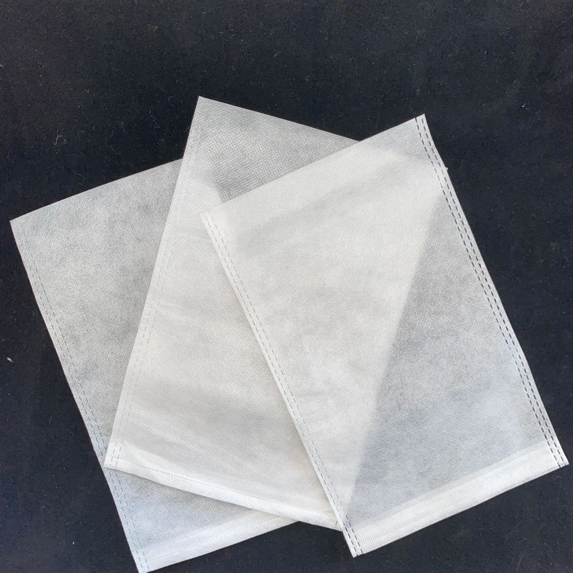 Factory spot non-woven bag 25g storage bag shoe bag clothing flat pocket cloth bag bundle pocket can be set