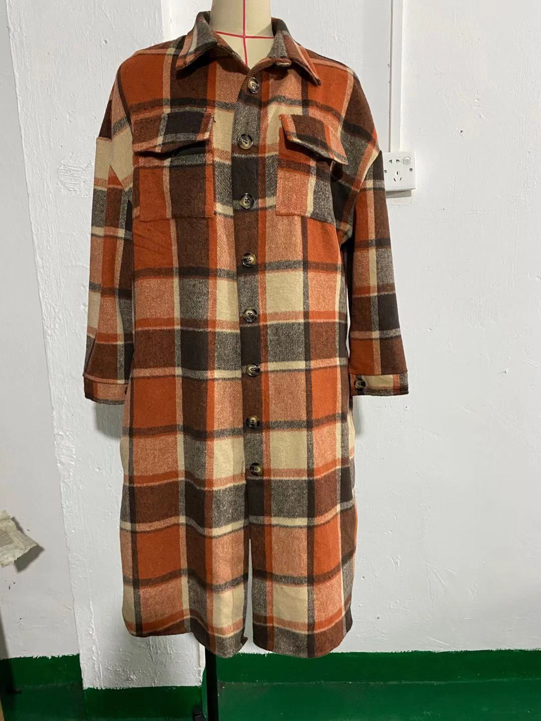2021 Europe and America Cross-border Autumn and Winter New Women's Large Size Long Split Woolen Plaid Coat Coat_voghion.com