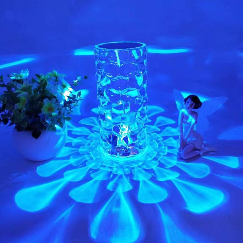 Factory direct supply Diamond water drop table lamp led girl romantic bedroom bedside atmosphere birthday gift night light