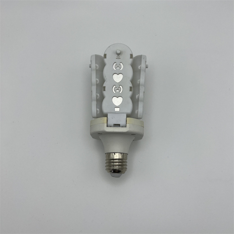 LED leaf light mini sugar gourd 4 leaf 28W deformation light super bright leaf light folding led light