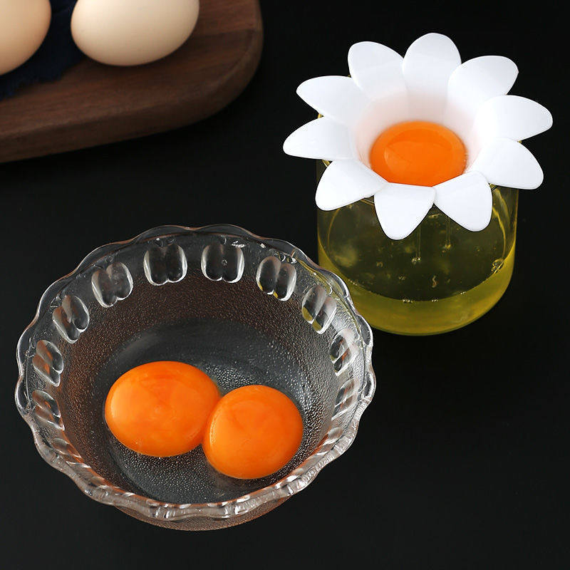 Daisy Egg White Separator Household Egg Yolk Protein Filter Tool Creative Baking Flower Leach Egg Separator