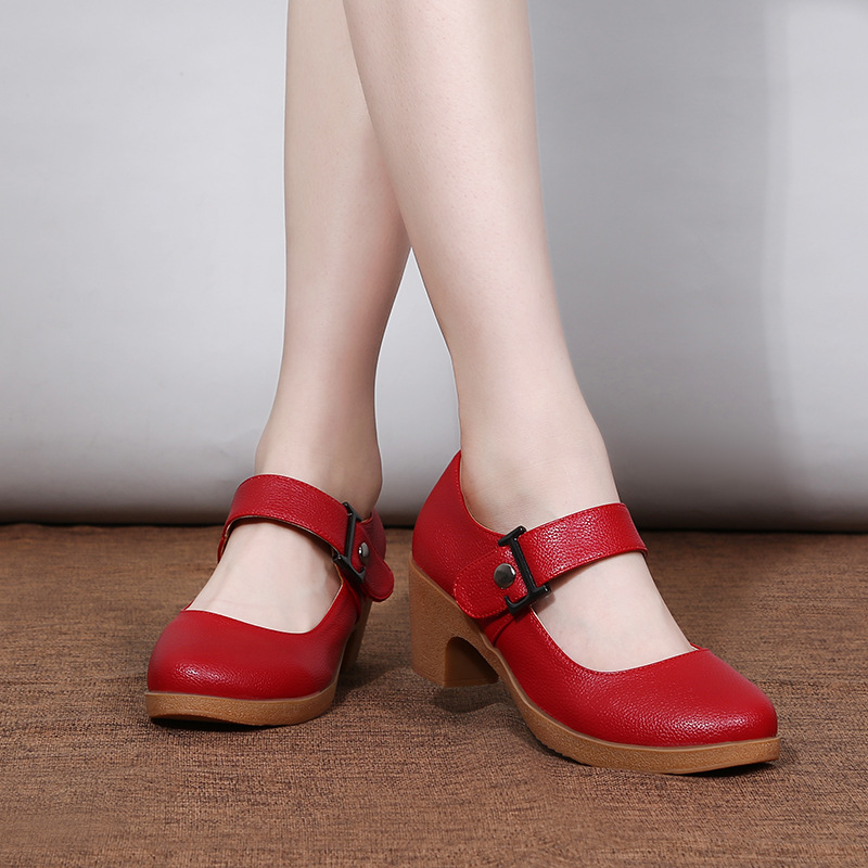 Factory direct sales dance shoes wholesale round head modern square dance shoes ladies mother shoes cross-border products 2025