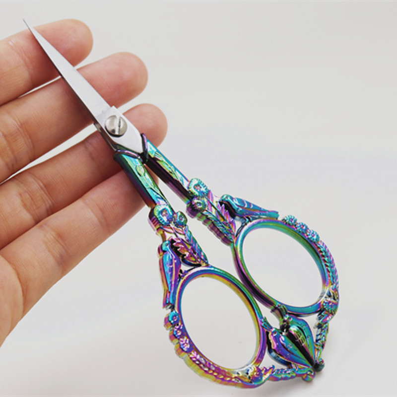Stainless steel plum blossom scissors vintage bird scissors cross stitch flower thread head household scissors office scissors wholesale