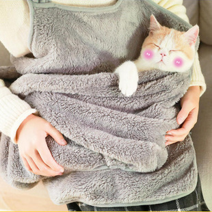 Cat-rolling artifact cat bag clothes chest hug cat pocket cat apron clothes anti-hair bib dog portable cat bag