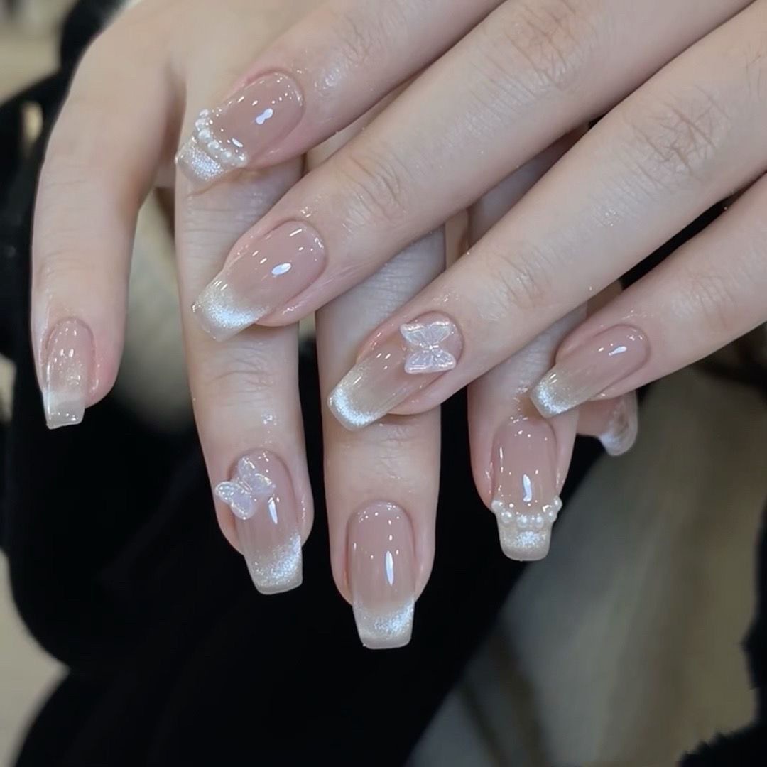 Ice pink smile cat eye detachable wear nail dream butterfly handmade spar cat eye finished fake nail patch