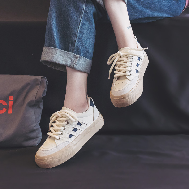 Spring Leather White Shoes Women's Shoes 2024 New Autumn Explosions All-match Flat Casual Sneakers White Shoes