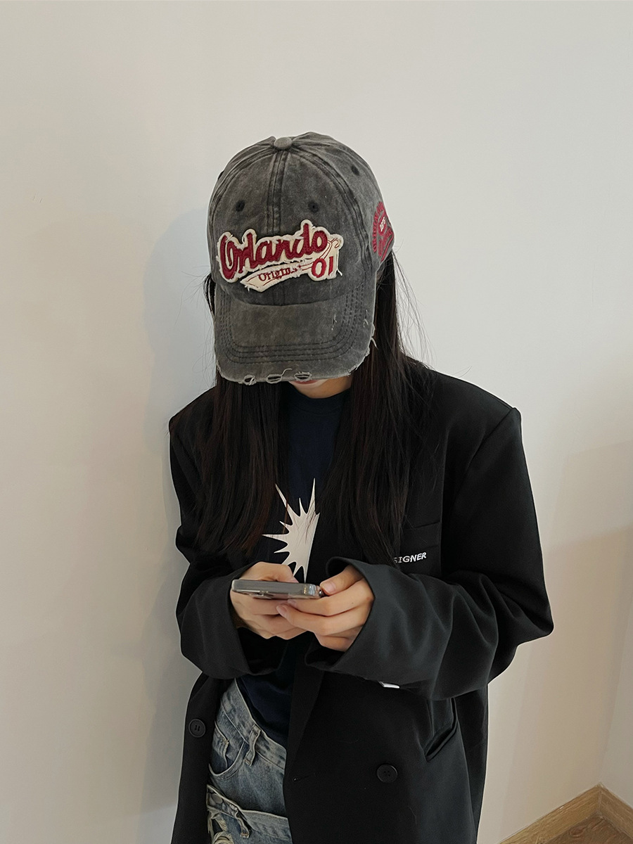 TUshu/American Atmosphere Rules ~ Niche Hole Design Cap Children Street Retro Plain Baseball Cap