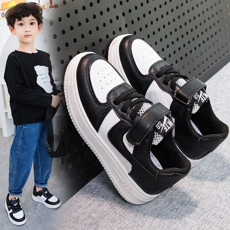 Children's Sneakers 2024 New Spring and Autumn Soft Sole Lightweight Non-slip Middle and Large Children's Leather All-match Sports Casual Shoes