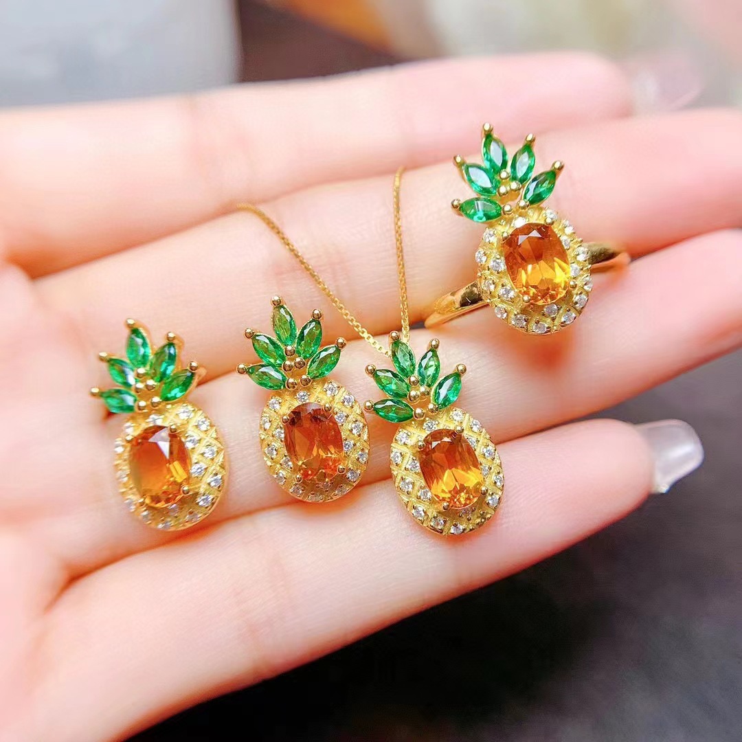 新款芬達石黃鑽菠蘿套裝 創意水果綠鑽耳釘開口戒指彩寶吊墜批發