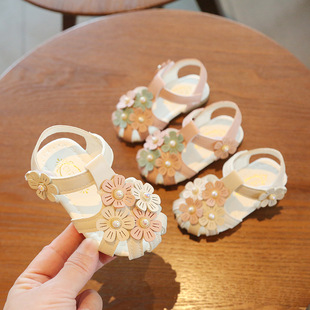 A generation of girls newborn baby Korean version of soft leather shoes 0-2 years old step shoes baby girl princess shoes sandals
