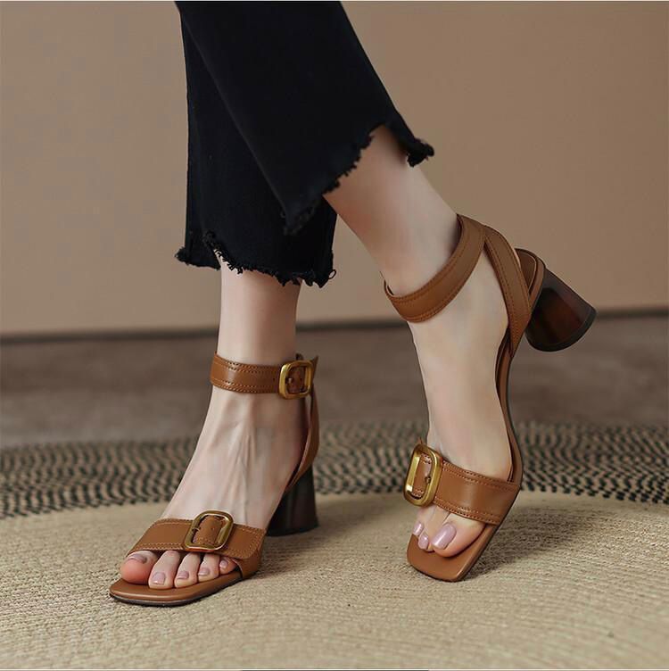 Vintage Retro Metal Belt Square Buckle 2024 Spring/Summer New Chunky High Heels Strap Sandals for Women Dropshipping