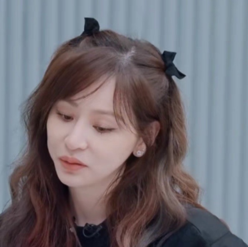 Wang Xinling same style black velvet bow small size side bangs hairpin female summer Princess head clip headdress