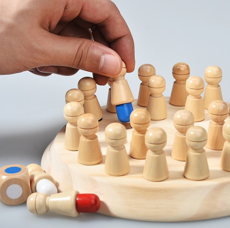 Children's wooden intelligence desktop game chess color memory chess pieces baby memory development training parent-child toys