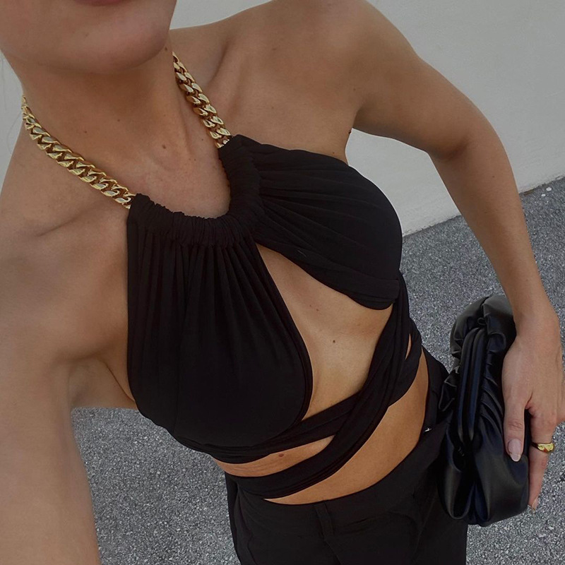 Irregular top, sexy chest-wrapped, hollow back, cross straps, halter neck vest, metal decorative chain sling